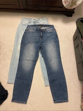 Judy Blue Women's Medium & Light Blue Boyfriend Jeans Duo